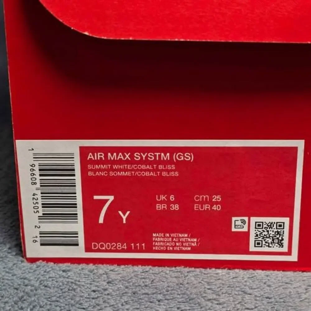 Nike Air Max Systm (GS) Summit White/Cobalt Bliss Size 7Y or Womens 8.5